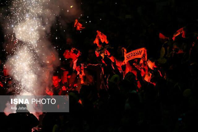 ورود خارجی به فوتبال ممنوع گردد، نه فقط استقلال و پرسپولیس!