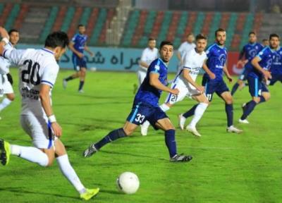 ستاری: از بازی با پرسپولیس 3 امتیاز را می خواهیم، از خیال آسوده به چاه افتادیم!